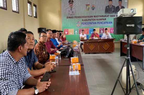 RAPAT PERSIAPAN OBSERVASI CALON DESA PERCONTOHAN ANTI KORUPSI DESA PULAU GADANG DAN GUNUNG SARI