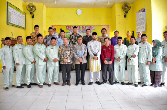 Sosialisasi penyelenggaraan pemerintahan desa & keuangan desa di Kecamatan Kampar Kiri Tengah