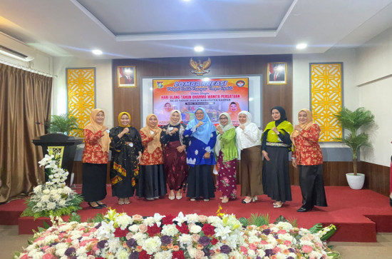 DWP Dinas PMD Kabupaten Kampar mendapat Juara II pada Lomba Kreasi Lipat Batik.