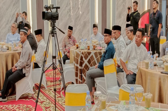 Kepala Dinas PMD Hadiri Buka Puasa Bersama Danrem 031/Wira Bima di Balai Bupati Kampar
