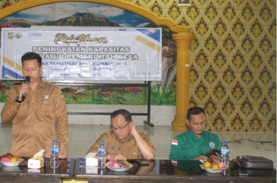 Peningkatan Kapasitas Aparatur Desa Tambusai Kecamatan Rumbio Jaya