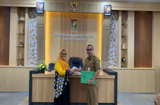 Pelepasan Purna Tugas Sekretaris Dinas PMD, Ambar Rustantini,SH. MH