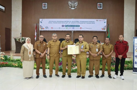 Pemda Kampar dan Lintas Sektor Tanda Tangan Komitmen Program Prioritas Nasional Keamanan Pangan