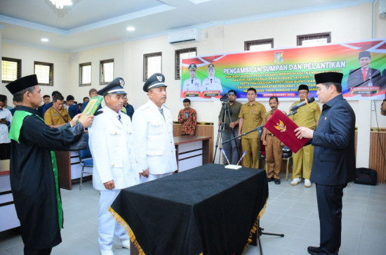Lantik 2 Pj. Kepala Desa, Pj Sekda Tegaskan Buatlah kegiatan yg Langsung Dirasakan Oleh Masyarakat.