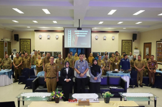 Kadis PMD dan Plt. Sekretaris hadiri Rakor Pembinaan Posbankum Des/Kel di Kanwil Kemenkum Riau